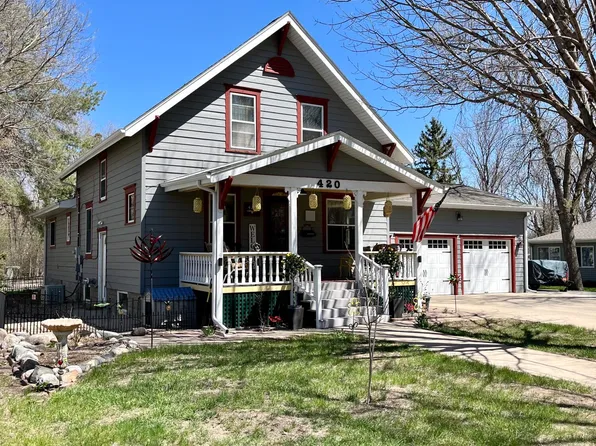 420 McCabe St, Mitchell, SD 57301