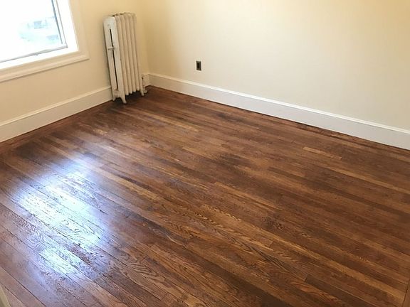 3rd image of 217 E 16th St APT G