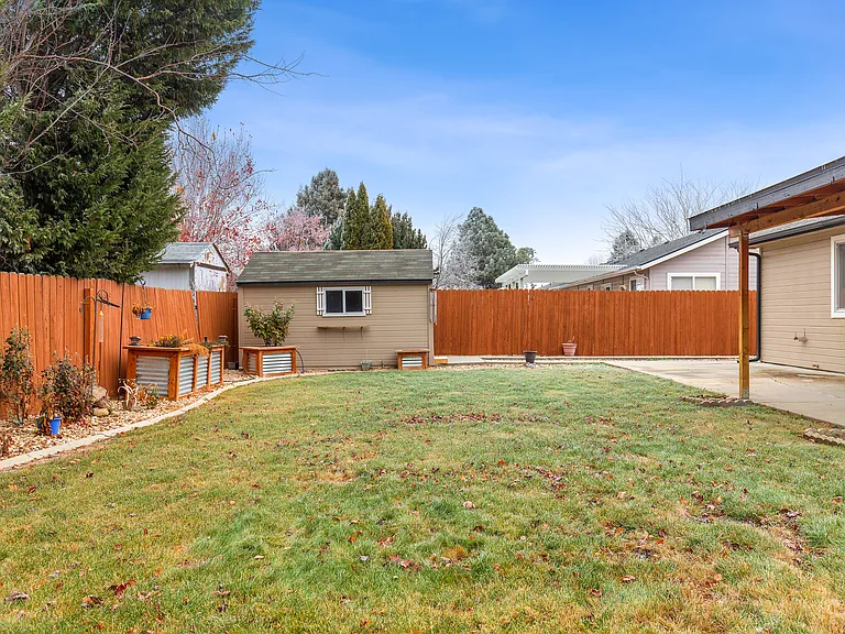 2182 E Clarene St — Photo 31