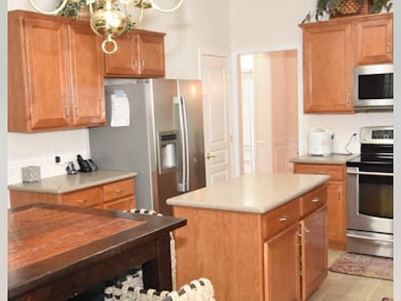 Great Kit w Island, SS Aplia