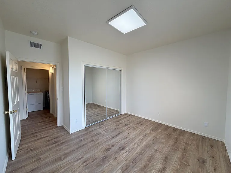 1105 Meadowlark Way SE #C — Photo 24