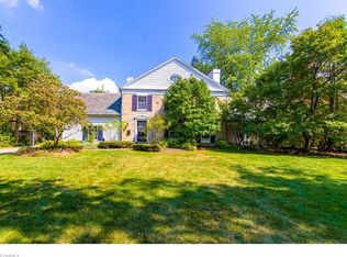 2741 Ashley Rd, Shaker Heights, OH 44122