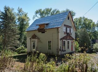 54 Fort St, Northampton, MA 01060