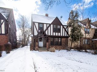 3620 Harvey Rd, Cleveland Heights, OH 44118