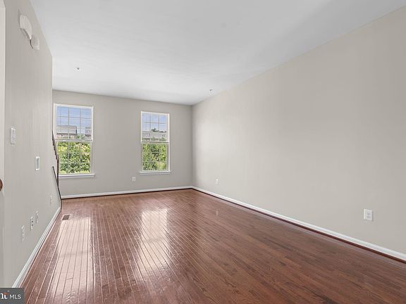4th image of 7315 Old Calvary Rd