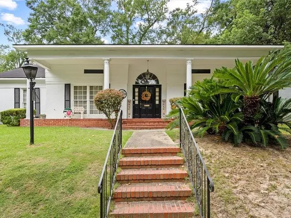 293 Wingfield Dr, Mobile, AL 36607