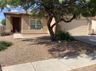 13393 E Almond Crest Dr, Vail, AZ 85641