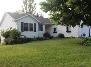 5293 Debbie Ct SW, Wyoming, MI 49418