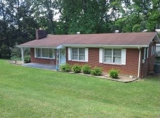 107 Payne St, Elizabethton, TN 37643