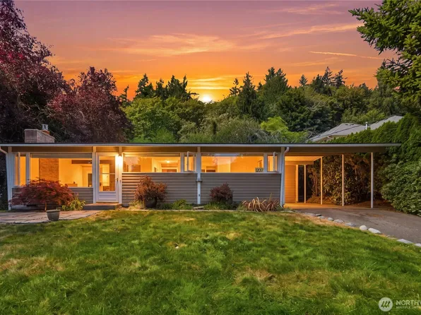 12017 93rd Avenue NE, Kirkland, WA 98034