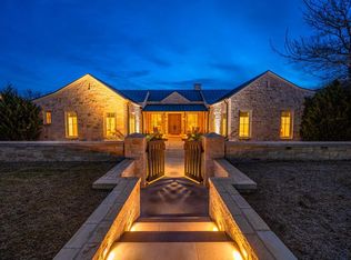 705 W Creek St, Fredericksburg, TX 78624