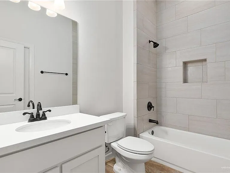 4721 Ensenada Ave — Photo 5