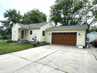 1341 Pennsylvania Ave, Marysville, MI, 48040