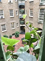 Rented by R New York