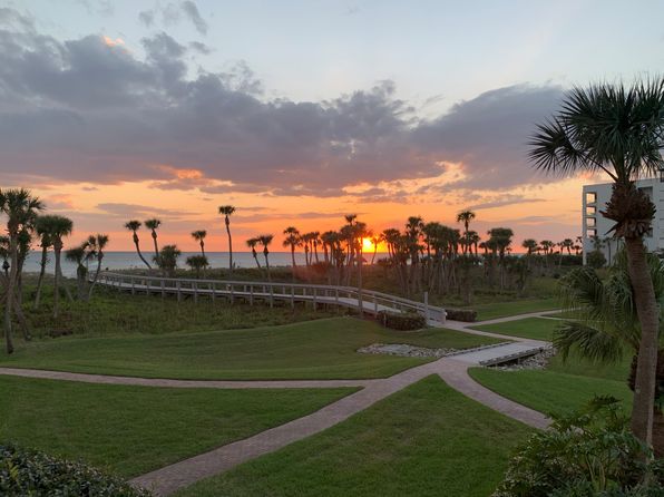 1425 Gulf Of Mexico Dr Unit 104D