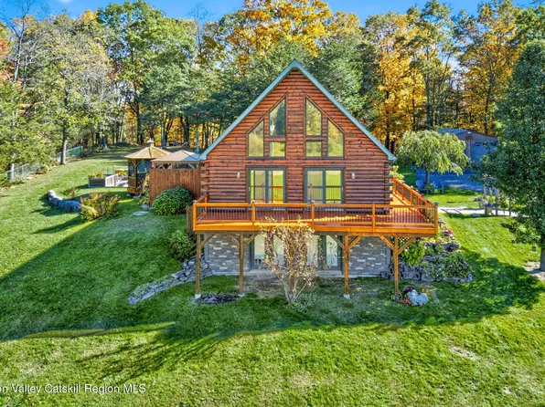 680 Bronck Lake Road, Coxsackie, NY 12051