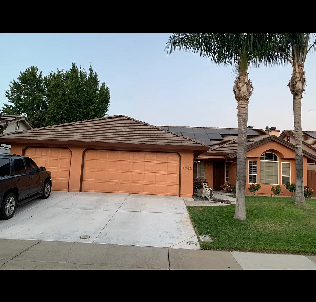 4 bed, 1854 sqft, $2,650 — Photo 1
