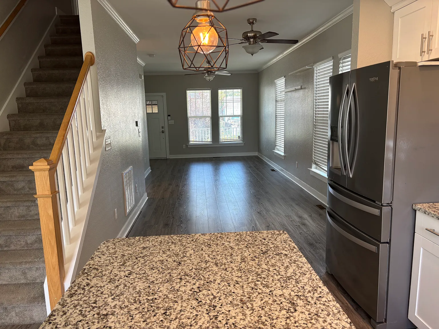 9288 Buckman Ave — Photo 4