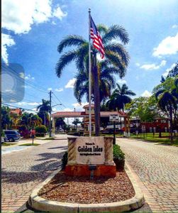 600 Layne Blvd APT 215, Hallandale, FL, 33009