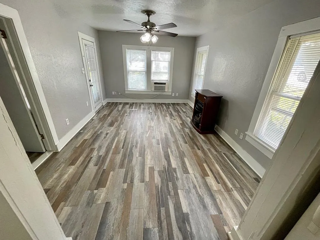 1 bed, 640 sqft, $950 — Photo 3