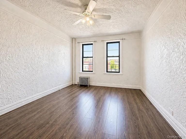 700 Oakland Pl #3-A — Photo 2