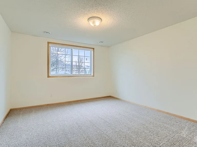 15150 Fanning Dr N — Photo 23