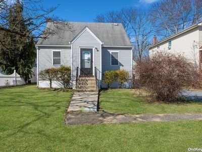 120 S 26th Street, Wyandanch, NY, 11798