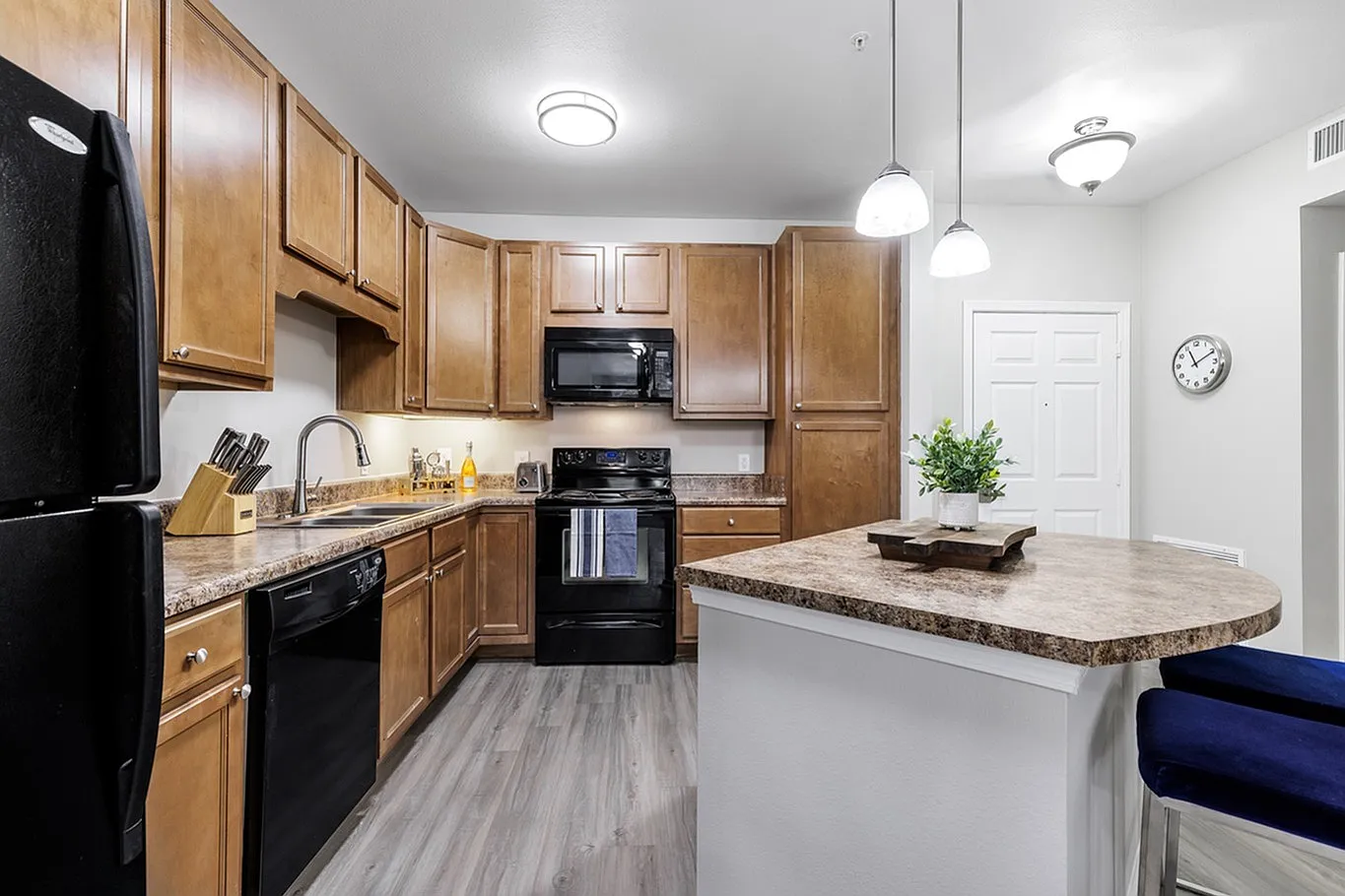 Overture Ridgmar 55+ Apartment Homes — Photo 1