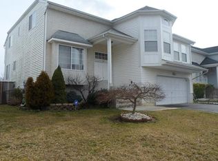 114 Winston Dr, Matawan, NJ 07747