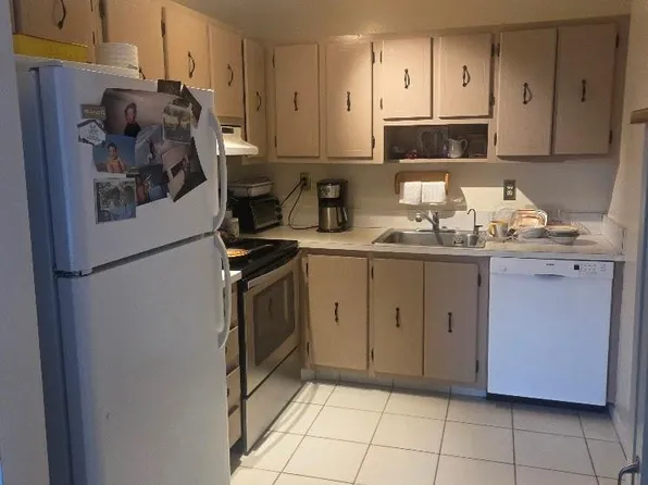 91 Burgundy B #B, Delray Beach, FL 33484