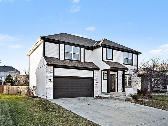 4th image of 10114 N Ditman Ave