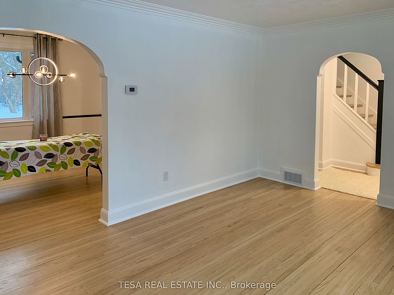 Toronto House for rent - 4 Bedrooms — photo 6