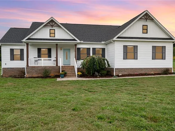 6301 Richland Church Rd, Liberty, NC 27298