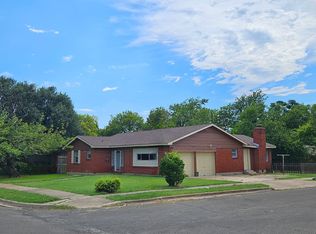 1011 Cedar Dr, Killeen, TX 76543
