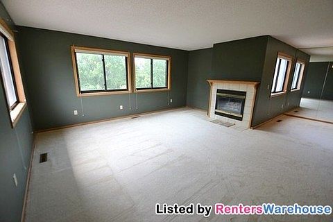 5th image of 5545 Orleans Ln N APT 4