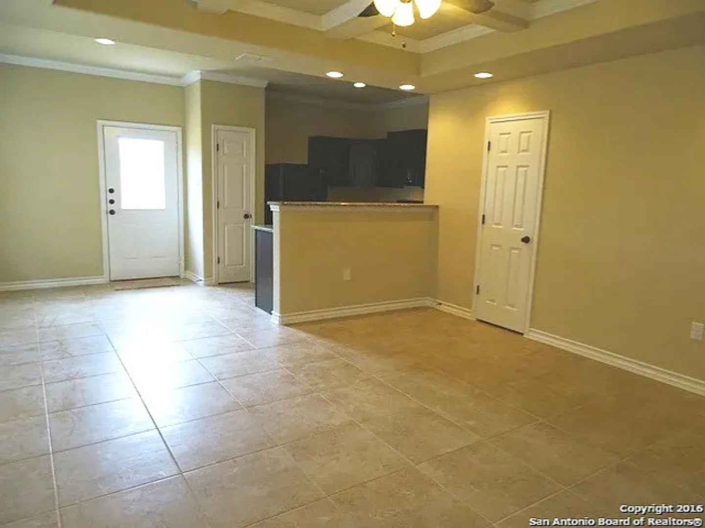 Charming 3BR/2.5BA Near Randolph AFB & Ft. Sam Houston — Photo 3