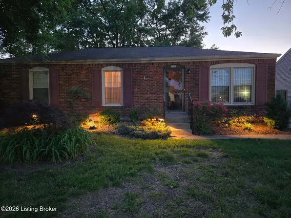 5100 Sprucewood Dr, Louisville, KY 40291