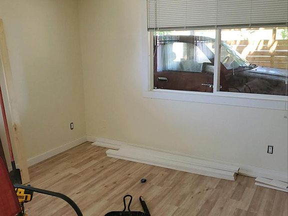 4th image of 2709 E 27th St