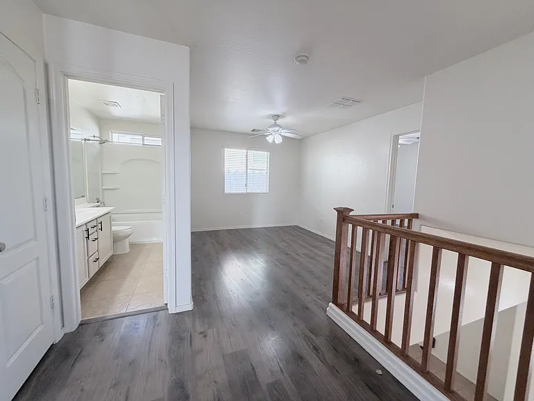 7164 S 48th Gln — Photo 31