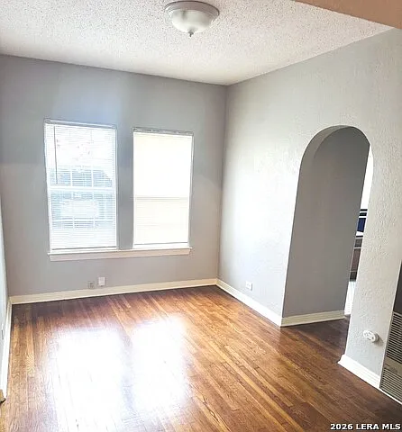 409 W Lynwood Ave #1 — Photo 12