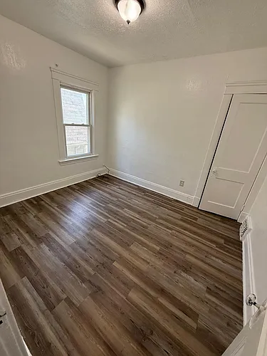 10601 Mount Auburn Ave Photo 1