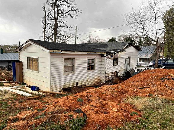 3rd image of 201 Highland Ave