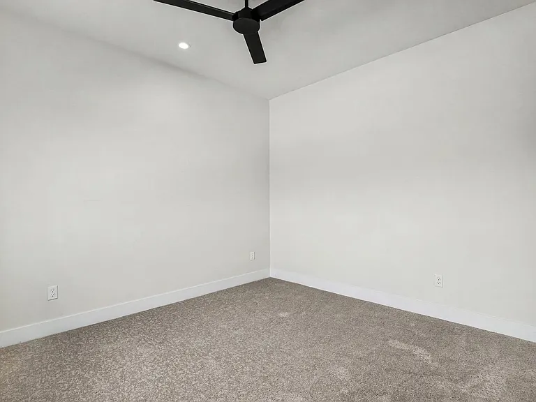 1370 Lowell Blvd — Photo 19
