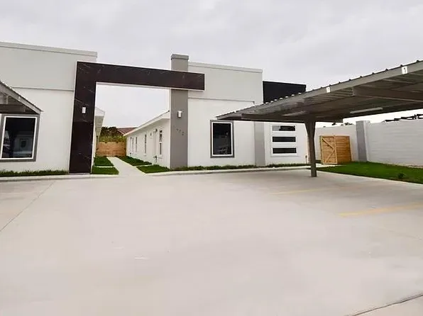 1412 N Iris St #4, Pharr, TX 78577