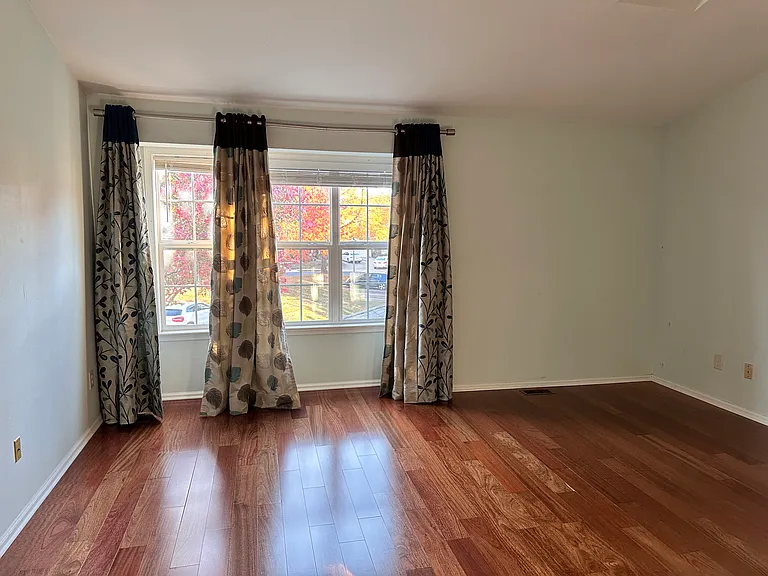 4 Aldgate Ct — Photo 7