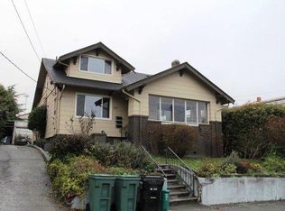 816 N 47th St #B, Seattle, WA 98103