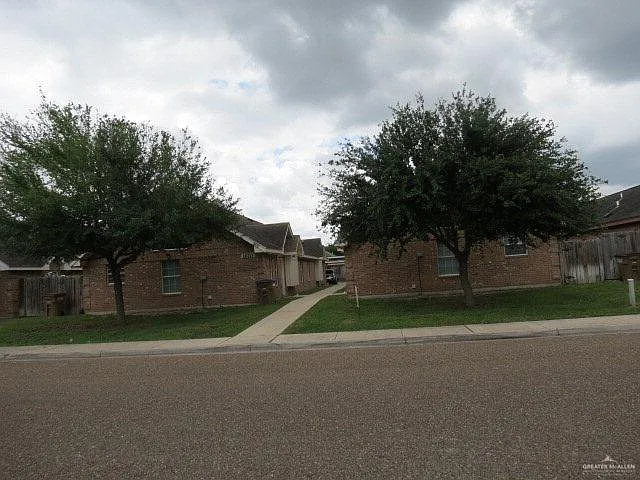 1702 Orlando St #B — Photo 11