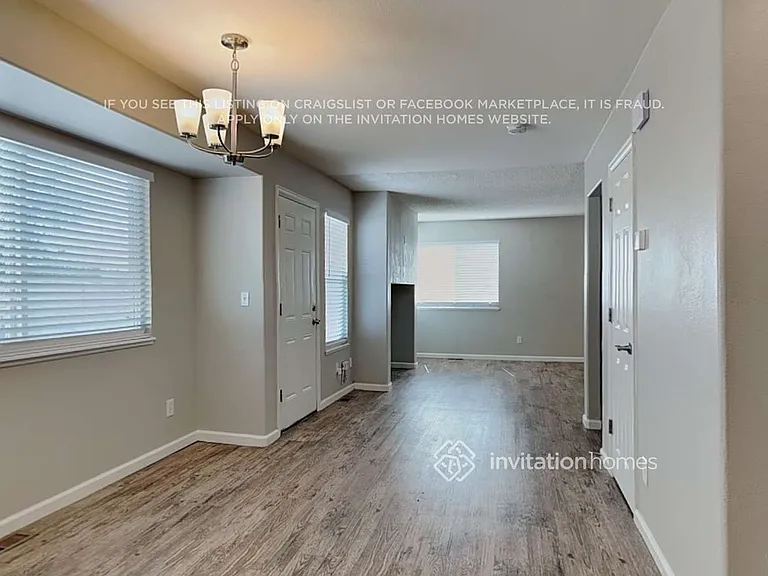 7217 Moss Bluff Ct — Photo 8