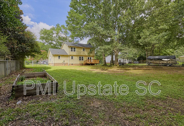 206 Manassas Dr — Photo 25