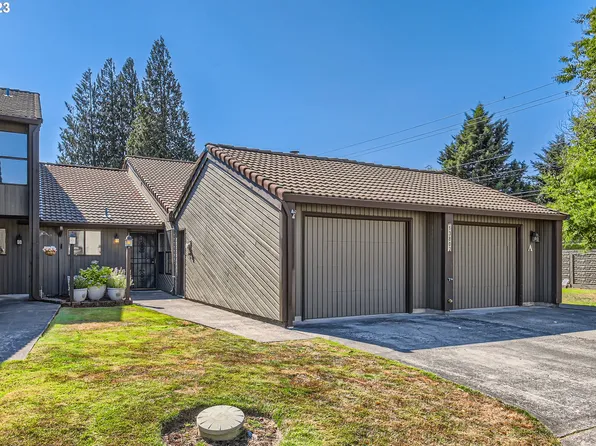13802 NW 10th Ct APT B, Vancouver, WA 98685